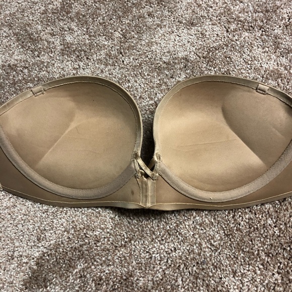 Victoria’s Secret Miraculous strapless bra - Picture 3 of 4